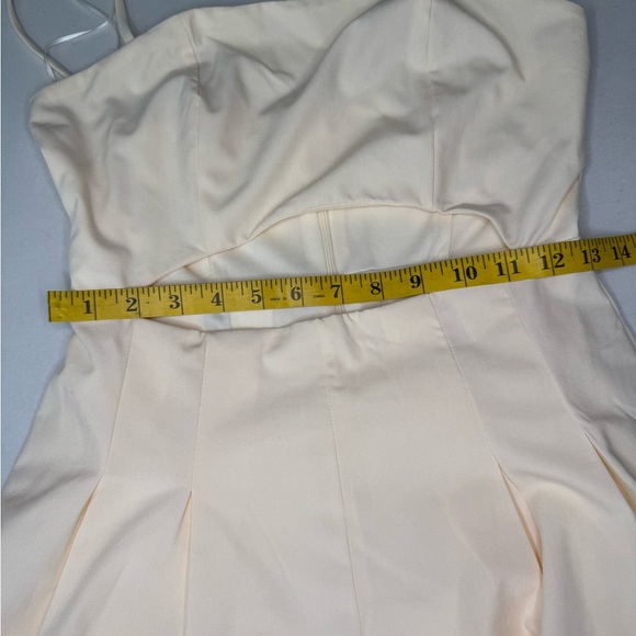 Mable Women's Cream Romper Size Small.  #110 - Picture 12 of 12